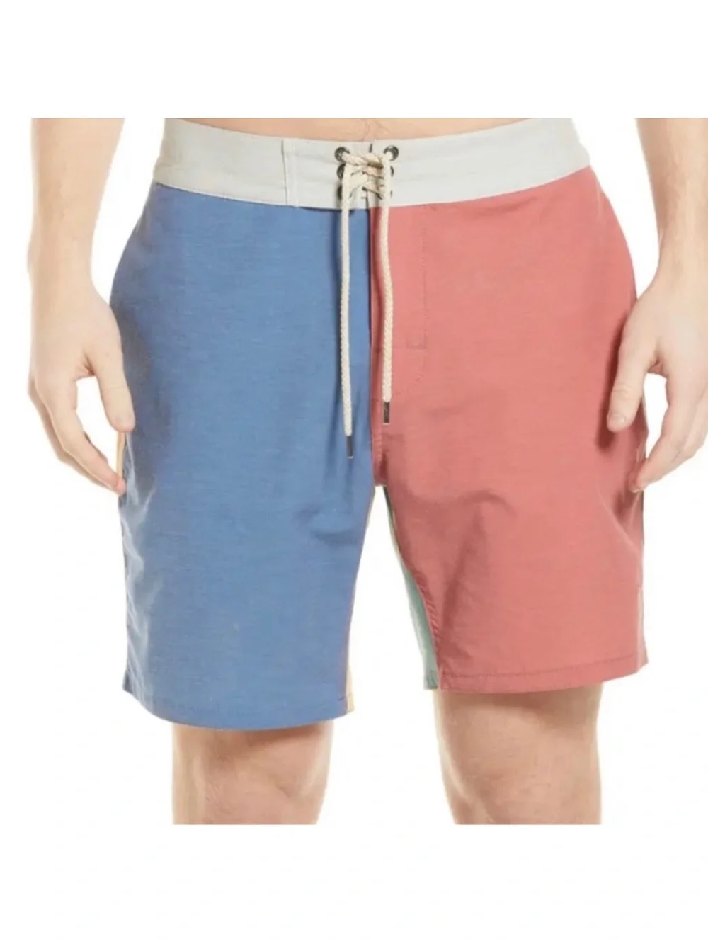 Faherty Fun Board short in Sumer Mix - 31